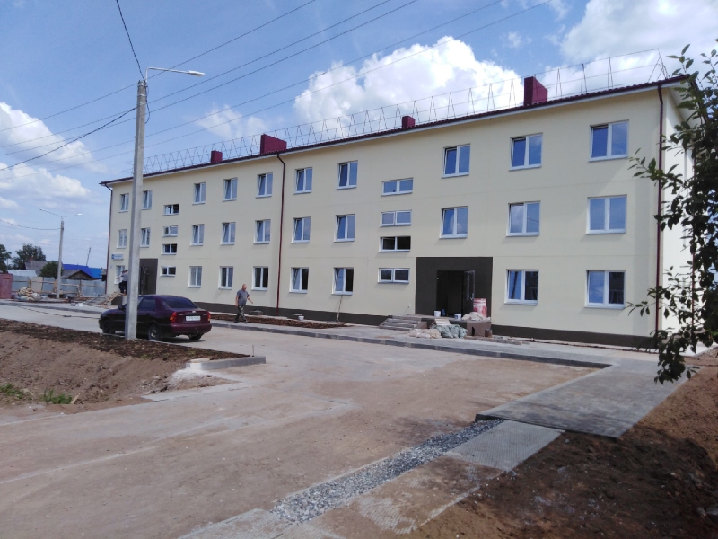 В Кировской области продолжается строительство домов для переселения граждан из аварийного жилья