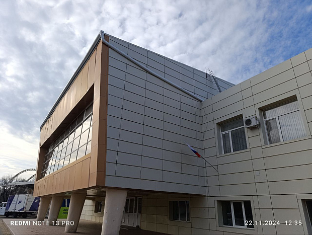 Жители подшефной территории выбирают цвет фасада Дома культуры