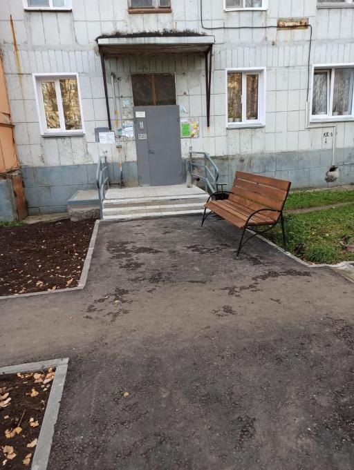 В Омутнинске завершено благоустройство дворов по нацпроекту