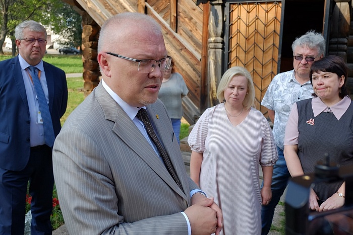 Александр Соколов поручил найти новое место для строительства мусоросортировочного завода