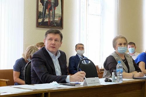 В муниципалитетах проанализируют потребность жилья для молодых специалистов