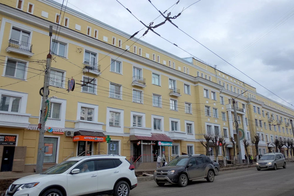 Объявлен предварительный отбор подрядных организаций по капитальному ремонту общего имущества многоквартирных домов в Кировской области.