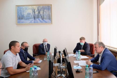 Горячее водоснабжение в пяти домах поселка Луза полностью восстановят к осени