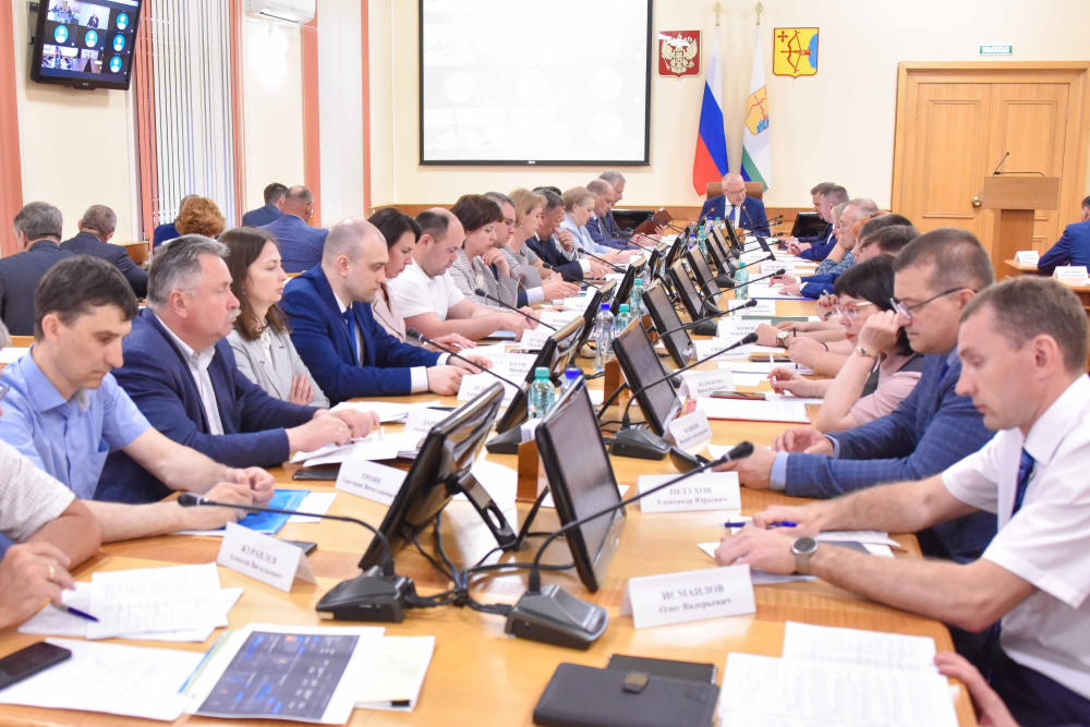 Вечный огонь в Котельниче подключат к сетевому газу